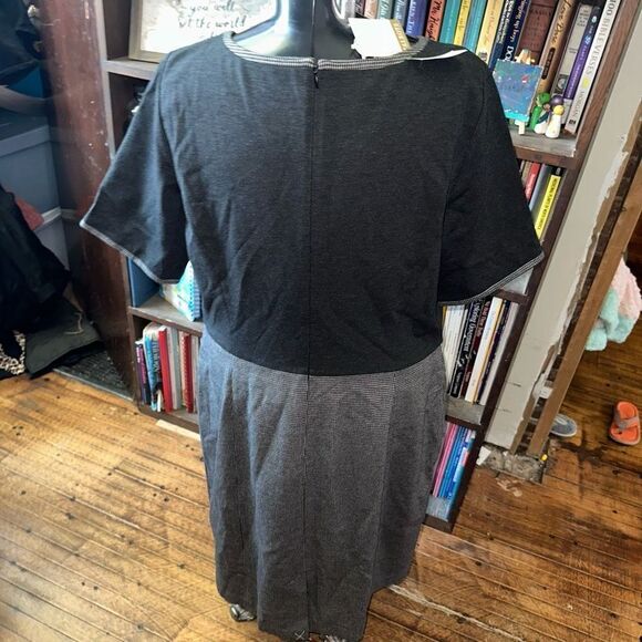 Talbots business casual 18 gray elevated basics pencil dress - Picture 2 of 5